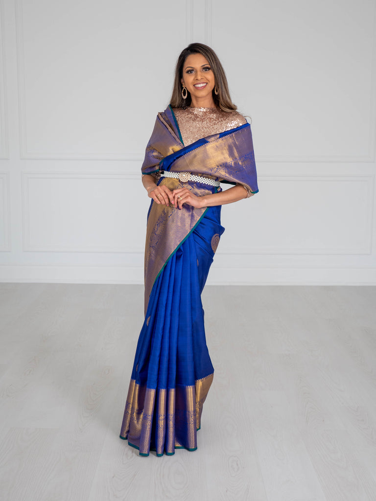 How can I make a saree look more modern?